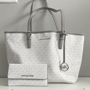 Michael Kors Elegant White and Gray Tote with Matching Wallet